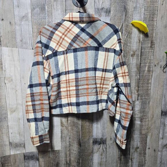 Blue B Collection Fall Plaid Flannel Cropped Shirt Jacket Shacket - Picture 3 of 5
